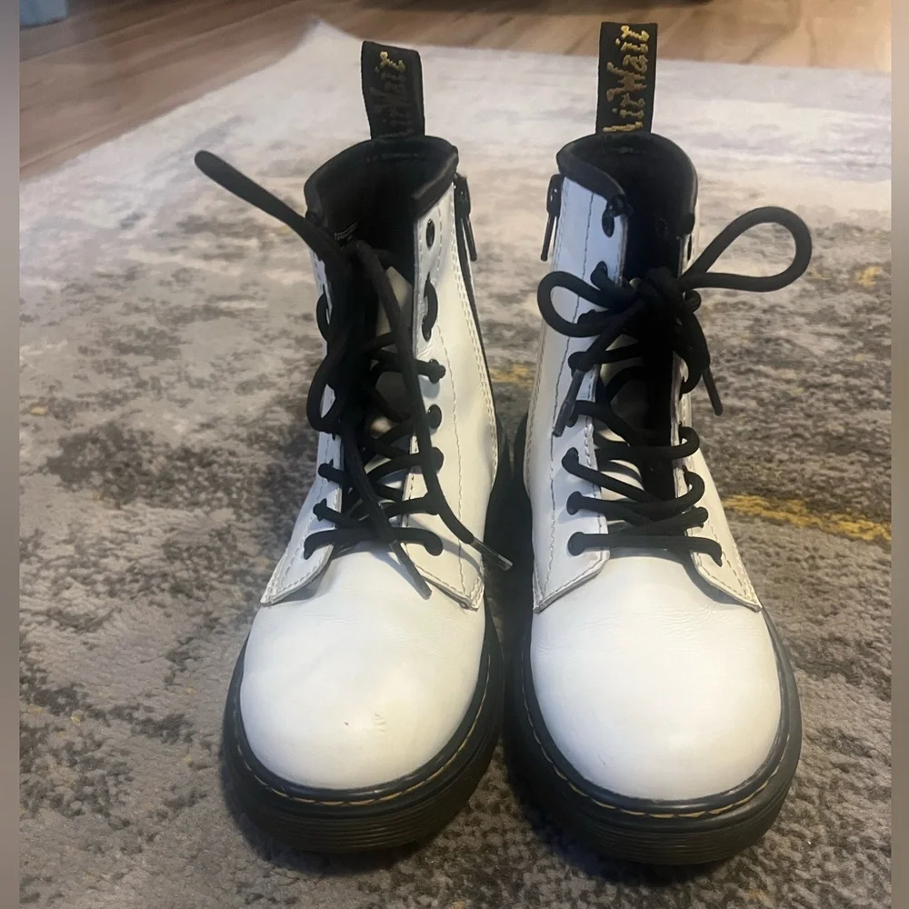 Dr. Martens Zavala Air White and Black Leather Boots
